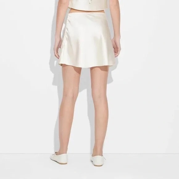 Slip skirt satin mini skirt - Picture 3 of 6